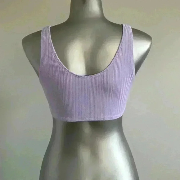 FREE 🆕🐝Youth | Crop  Top - Picture 4 of 11